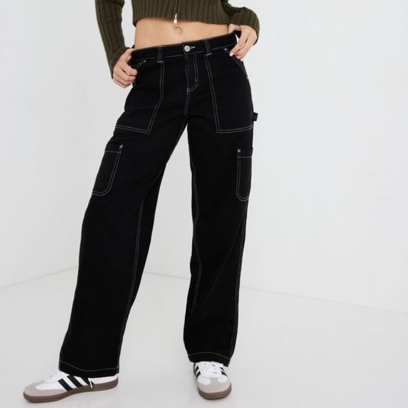 Garage Black Cotton Cargo Pants - Picture 2 of 5